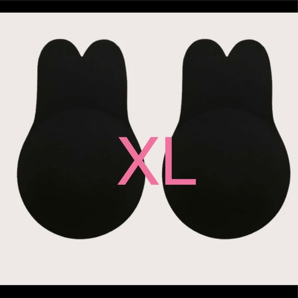 Adhesive reusable strapless lift up bra in black